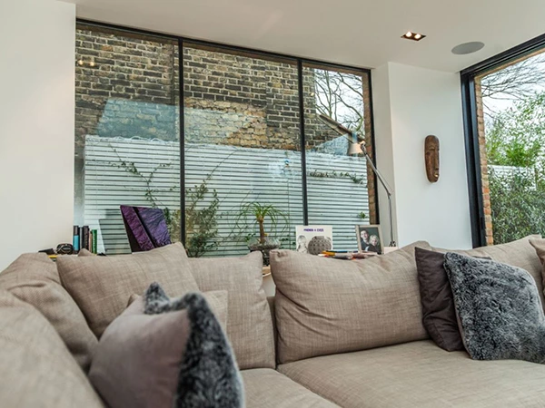 Modern Minimalist Living with Slim-Frame Aluminum Windows